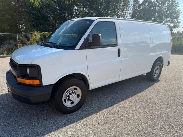 Used 2015 Chevrolet Express 2500 RWD image 34