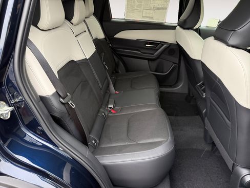 New 2026 MAZDA CX-5 Preferred image 18