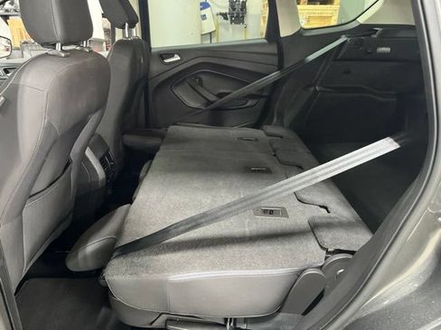 Certified 2019 Ford Escape SE AWD/4WD image 41