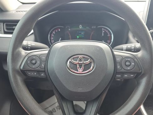 Used 2023 Toyota RAV4 LE FWD image 25