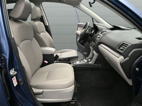 Used 2014 Subaru Forester 2.5i Limited image 20