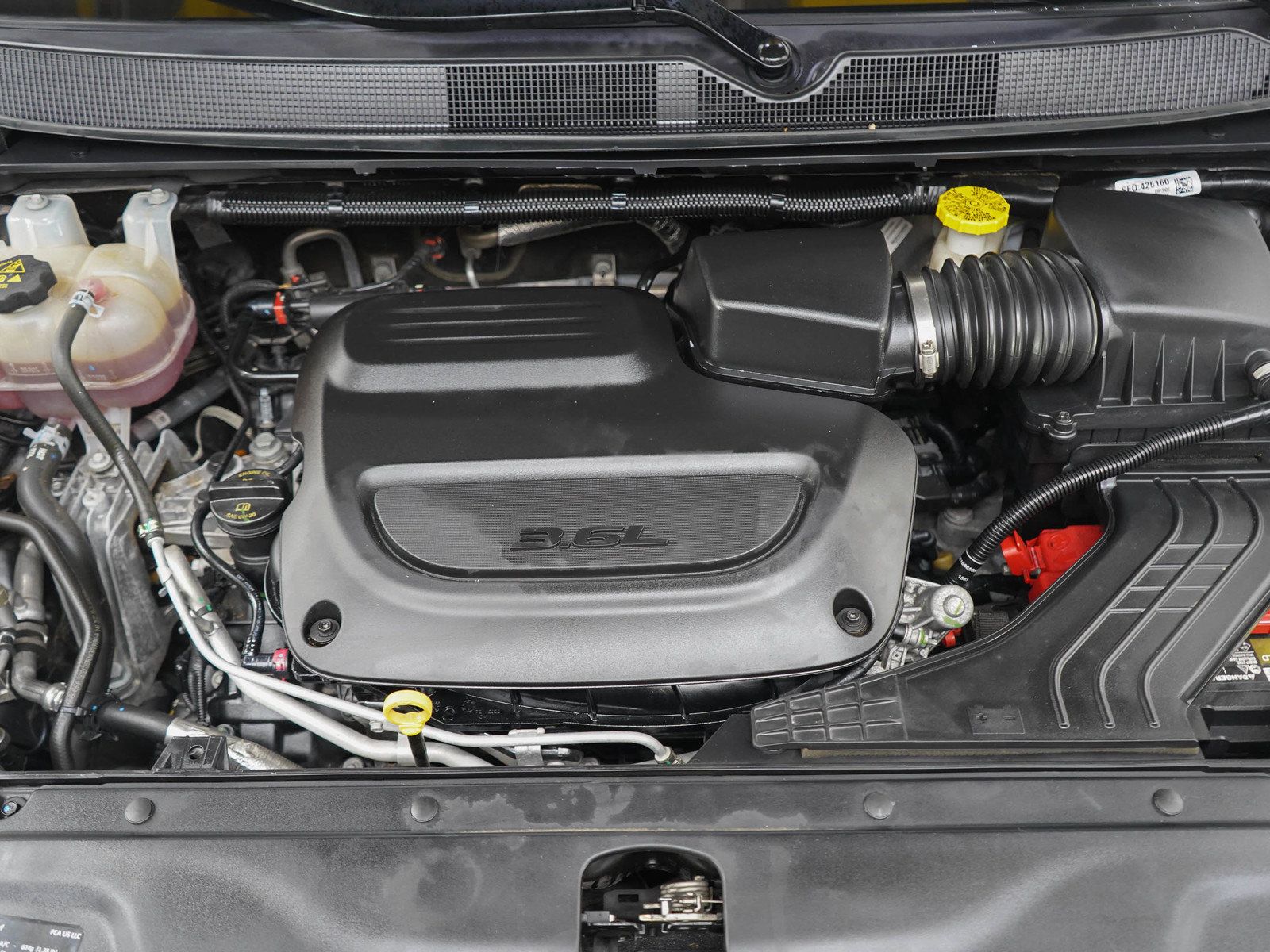 Used 2023 Chrysler Pacifica Touring-L FWD image 32