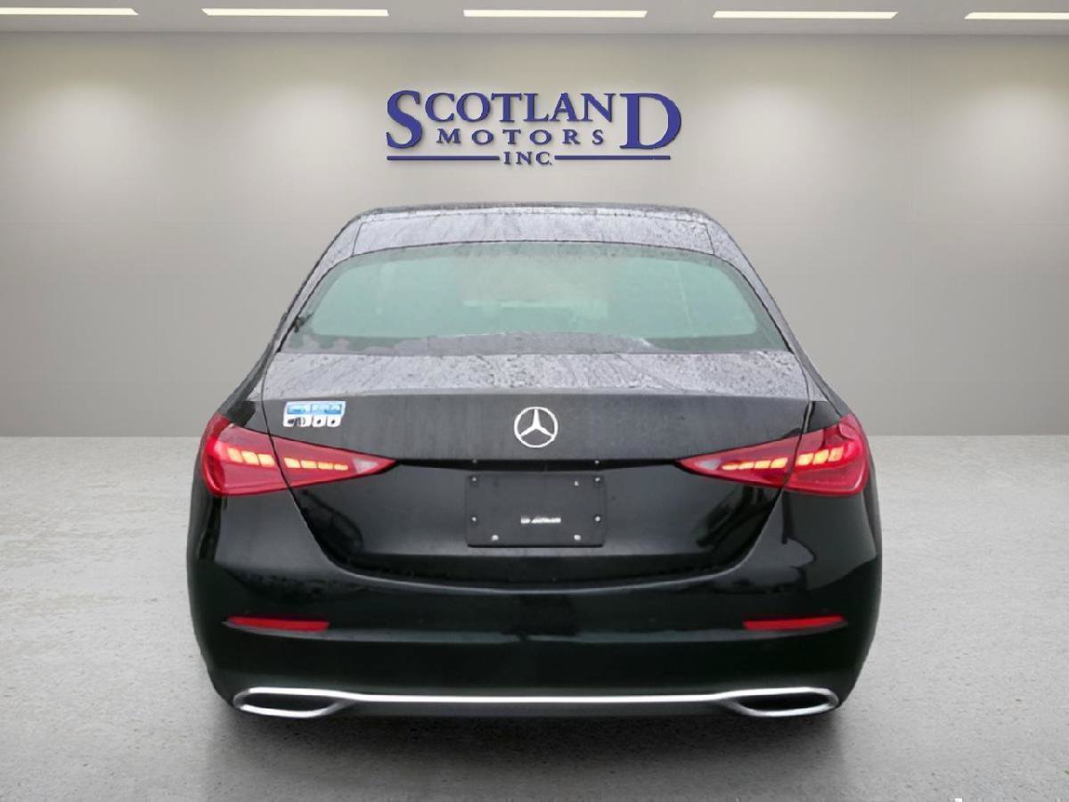 Used 2025 Mercedes-Benz C 300 Sedan image 7