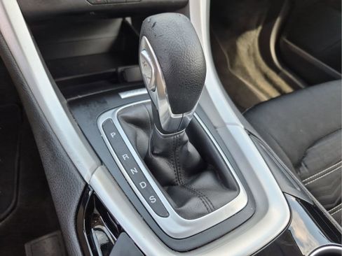 Used 2016 Ford Fusion SE w/ SE Cold Weather Package FWD image 15