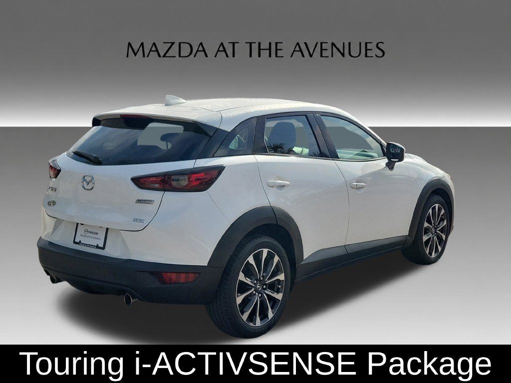 Used 2019 MAZDA CX-3 Touring w/ Touring I-ACTIVSENSE Package FWD image 4
