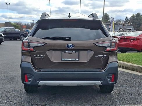 Used 2021 Subaru Outback Limited XT w/ Popular Package #2 image 5