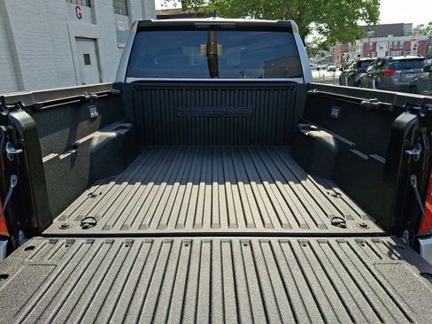 Certified 2026 Toyota Tacoma SR5 AWD/4WD image 28