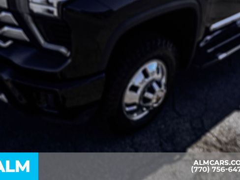 Used 2024 Chevrolet Silverado 3500 High Country image 20