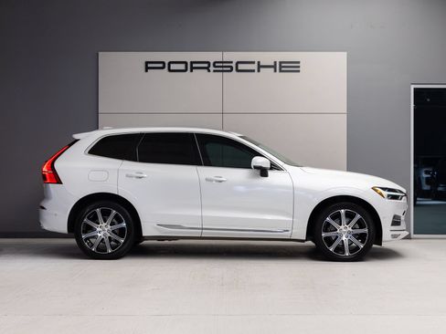 Used 2020 Volvo XC60 T5 Inscription FWD image 8