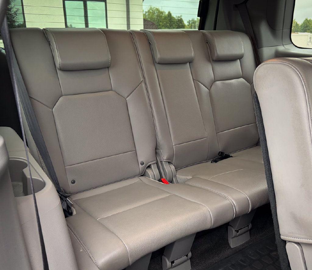 Used 2011 Honda Pilot Touring image 37
