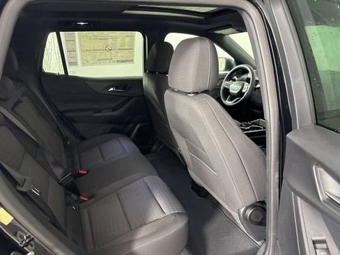 New 2026 Chevrolet Equinox LT w/ Midnight Edition FWD image 19