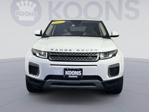Used 2017 Land Rover Range Rover Evoque SE image 11