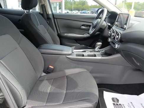 Used 2025 Nissan Sentra SV w/ Trunk Package FWD image 29