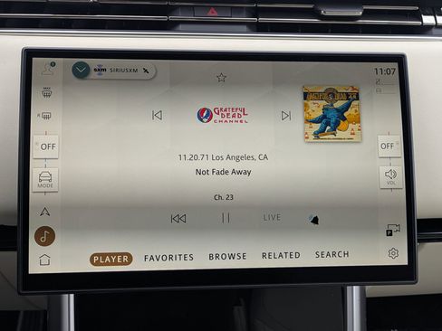 New 2026 Land Rover Range Rover SE image 12