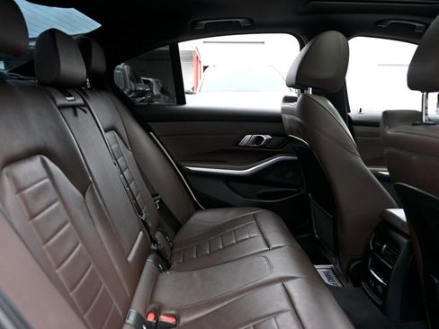 Used 2020 BMW 330i Sedan w/ M Sport Package image 14