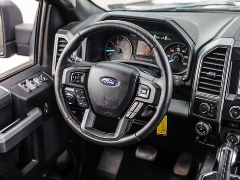 Used 2018 Ford F150 XLT w/ Equipment Group 302A Luxury AWD/4WD image 32