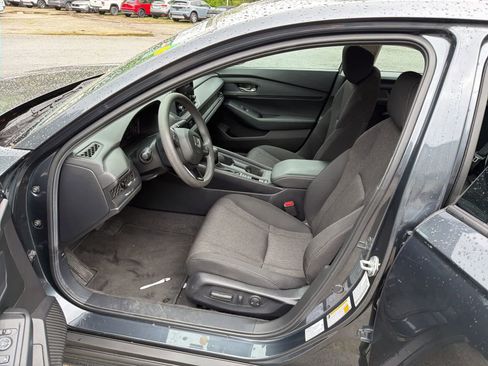 Used 2024 Honda Accord EX image 16