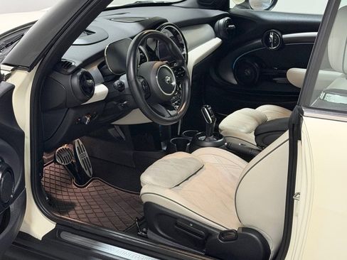 Used 2022 MINI Cooper S image 8