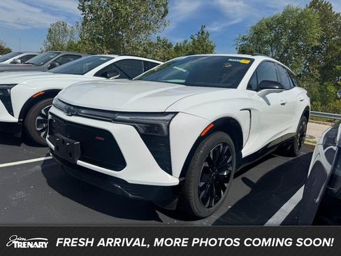 Used 2024 Chevrolet Blazer EV RS AWD/4WD image 1