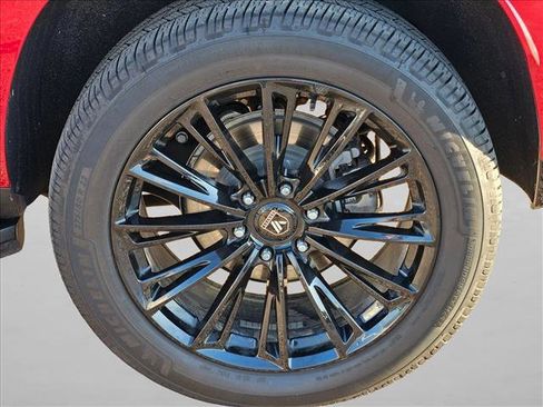 Used 2022 Cadillac Escalade ESV Premium Luxury image 26