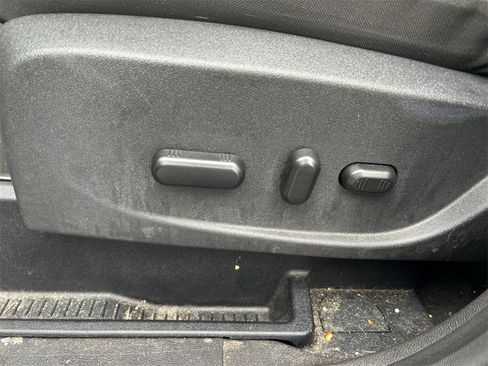 Used 2016 Ford Escape SE w/ Equipment Group 201A image 13