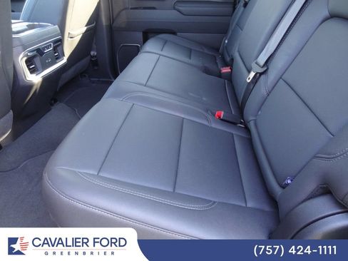 Used 2025 GMC Sierra 1500 SLT w/ SLT Premium Plus Package AWD/4WD image 16
