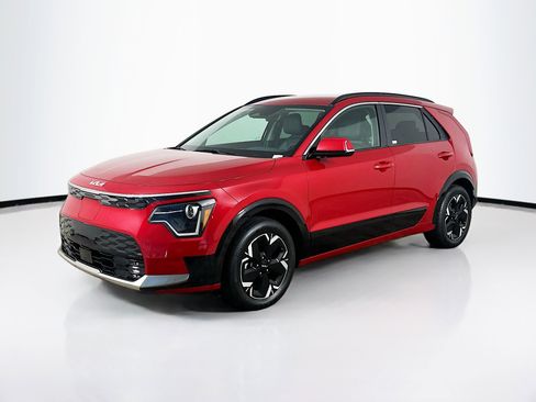 Used 2024 Kia Niro Wind FWD image 3