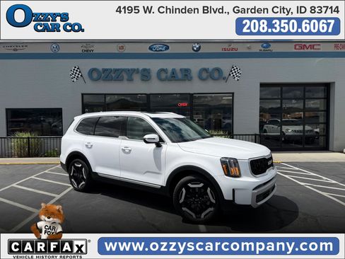 Used 2024 Kia Telluride EX w/ EX Captain's Chair Package FWD image 1