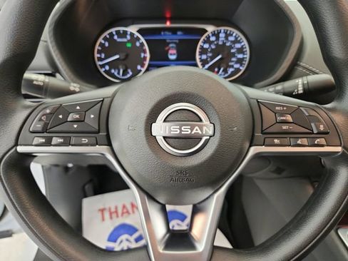 Used 2025 Nissan Sentra SV FWD image 14