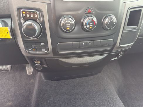 Used 2013 RAM 1500 Tradesman w/ Popular Equipment Group AWD/4WD image 19