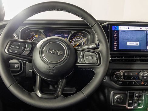 New 2026 Jeep Gladiator Sport image 31