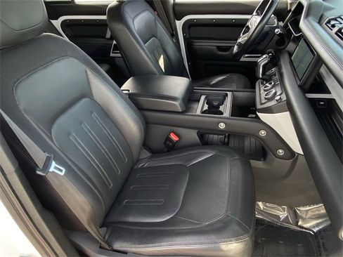 Used 2021 Land Rover Defender 110 X-Dynamic HSE image 19