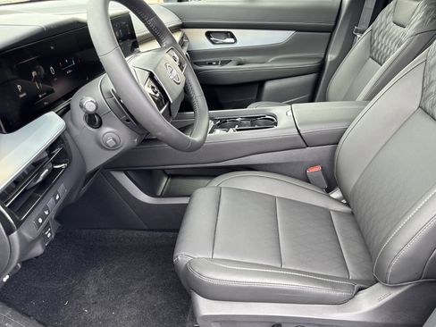 New 2026 Nissan Murano Platinum w/ Cargo Package AWD/4WD image 9