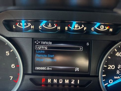 Used 2017 Ford F150 XLT w/ Equipment Group 302A Luxury image 15