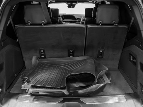 Used 2022 Cadillac Escalade Sport Platinum image 43