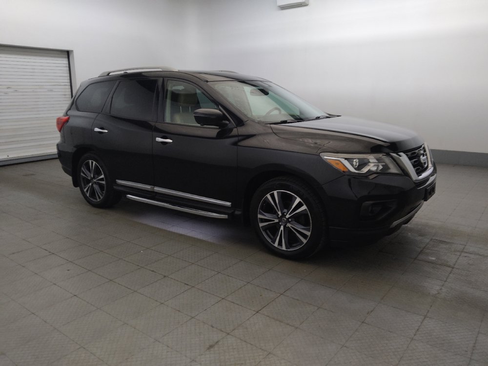 Used 2019 Nissan Pathfinder Platinum FWD image 11