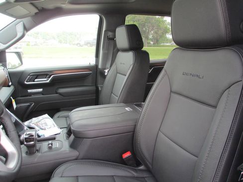 New 2026 GMC Sierra 1500 Denali AWD/4WD image 14