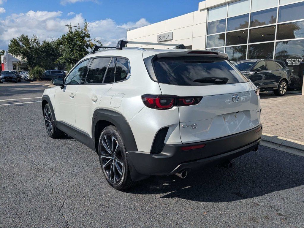 Used 2025 MAZDA CX-50 AWD 2.5 S w/ Premium Plus Pkg image 4