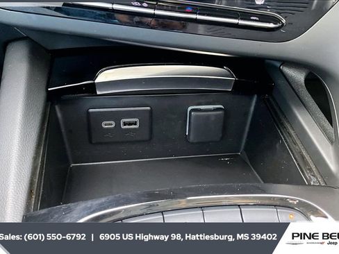 Used 2023 Buick Envision Essence w/ Sport Touring Package image 22