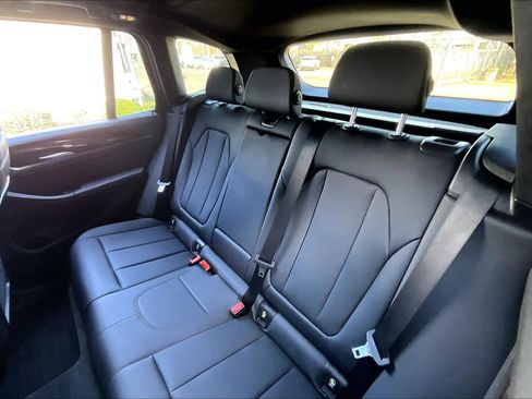 Used 2021 BMW X3 xDrive30i w/ Convenience Package image 18