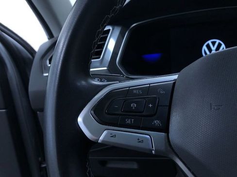 Used 2022 Volkswagen Tiguan SE image 26