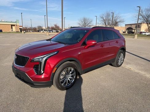 Used 2020 Cadillac XT4 Sport image 2