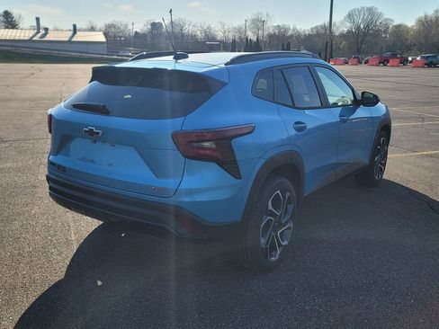 New 2026 Chevrolet Trax RS image 12