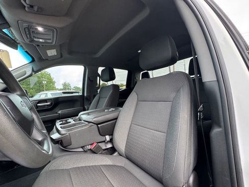 Used 2022 Chevrolet Silverado 1500 Custom Trail Boss image 17