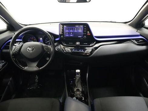 Used 2021 Toyota C-HR XLE image 14