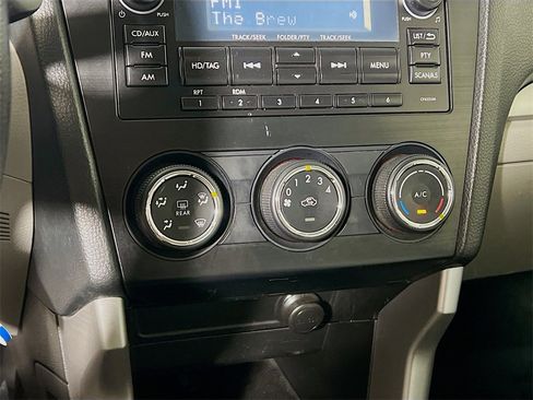 Used 2015 Subaru Forester 2.5i Premium w/ All-Weather Package image 15