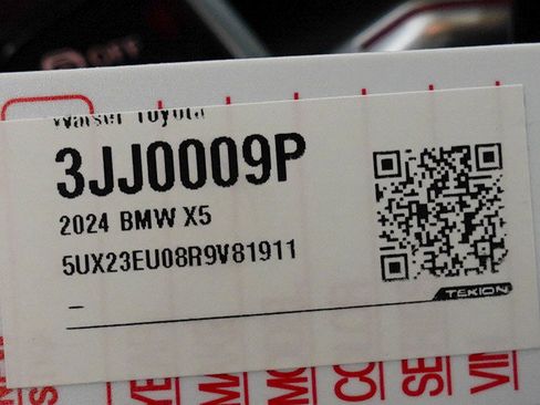 Used 2024 BMW X5 xDrive40i w/ M Sport Package image 34