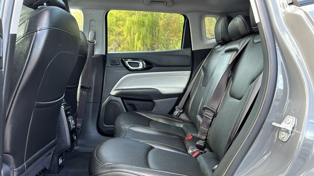Used 2022 Jeep Compass Limited w/ Sun and Sound Group AWD/4WD image 27