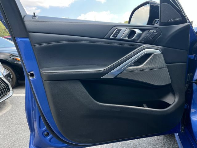 Used 2020 BMW X6 M50i AWD/4WD image 10