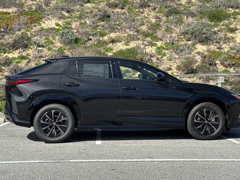 New 2026 Lexus RZ 350e 350e image 4